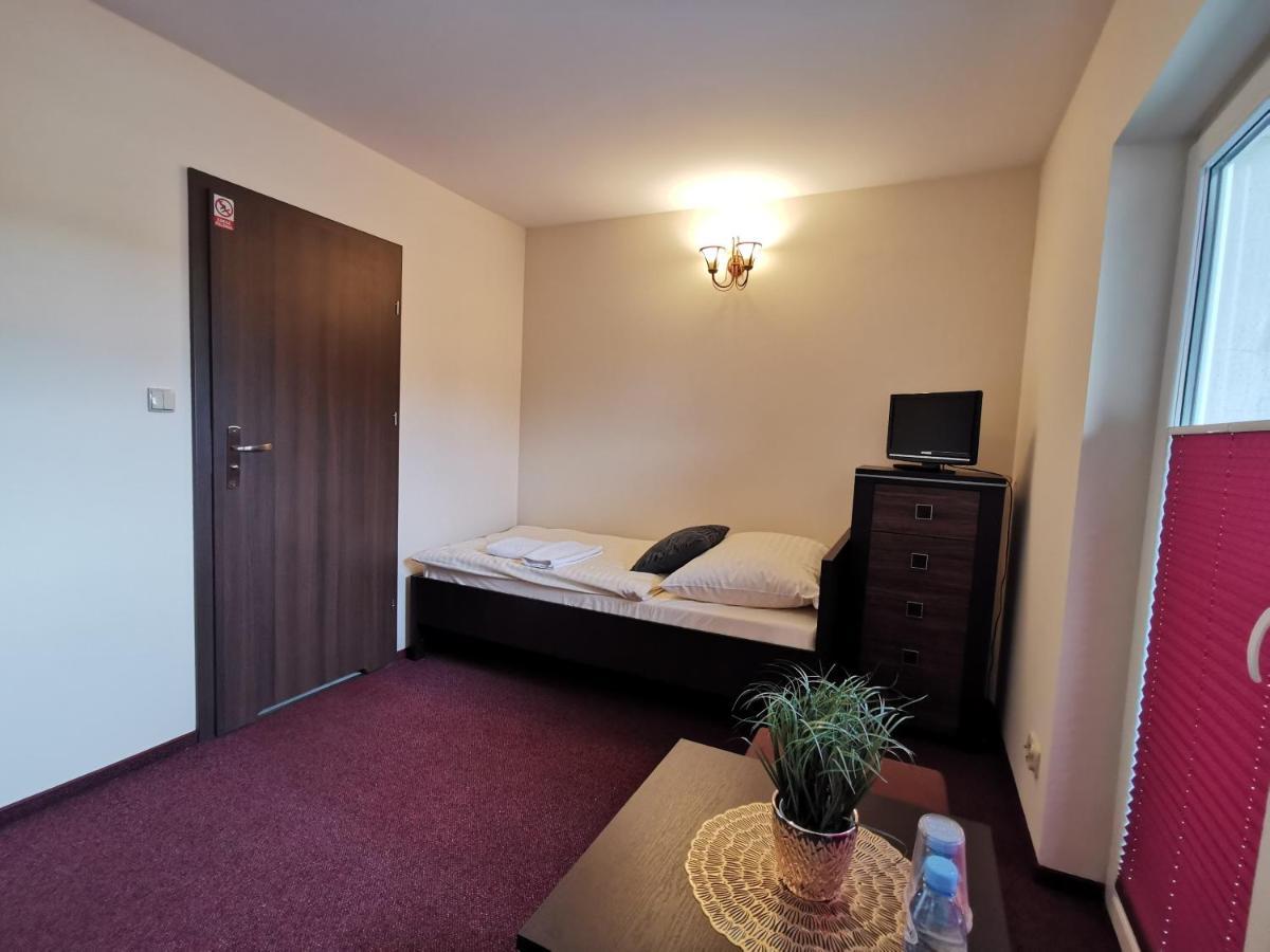 Noclegi Pod Borem Kempen Exterior foto